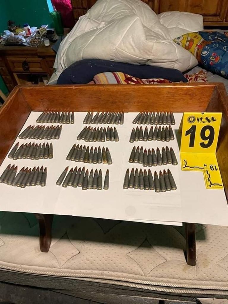 En la imagen, armamento asegurado con la captura de 'El Ricky' en NL. Foto: Twitter