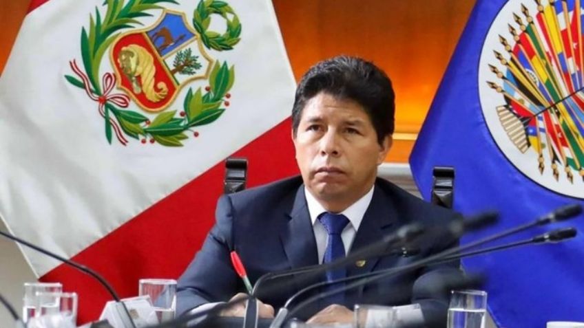 Mientras Boluarte pide a países respetar las desiciones de su Gobierno, Castillo insiste en que no renunciará