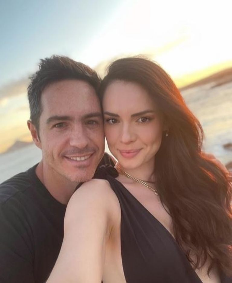 Mauricio Ochmann y Paulina Burrola