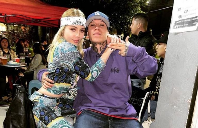 Santa Fe Klan y Maya Nazor 