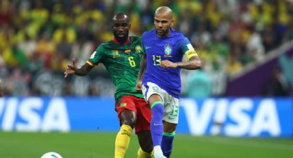Dani Alves hace historia al igualar a una leyenda e imponer un récord en el Camerún vs Brasil