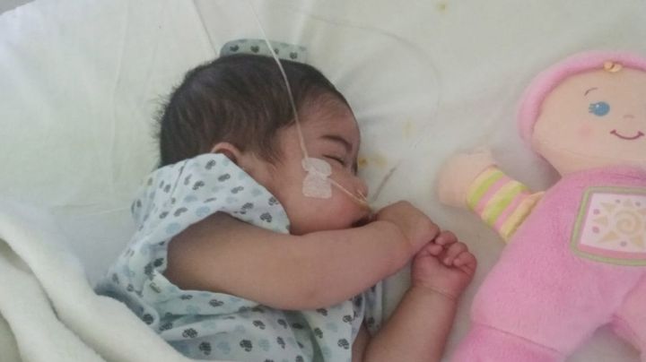 Pequeña Fátima sale de terapia intensiva tras operación en Ciudad Obregón