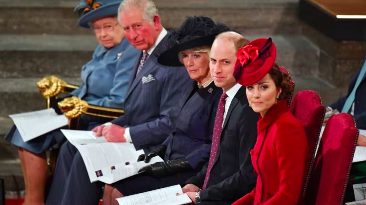 Sorpresa en la Corona: Rey Carlos III 'asciende' a Kate Middleton; da estos títulos a la familia