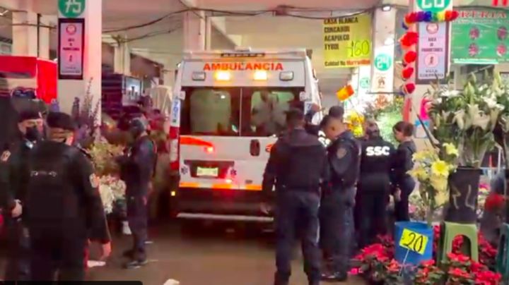 (VIDEO) Iba sobre su aguinaldo: Adulto mayor fue baleado en el Mercado de Jamaica; cae responsable