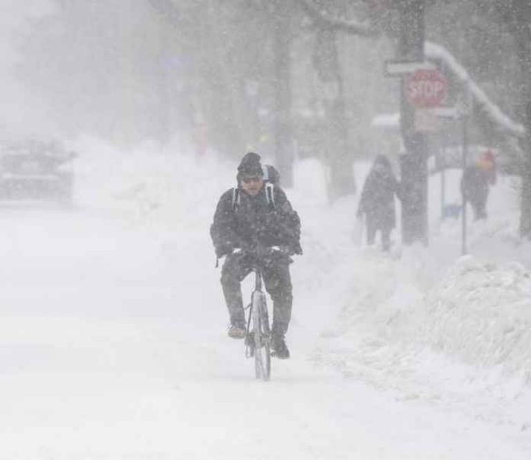Tormenta invernal en EU deja más de 30 víctimas mortales. Foto: Twitter