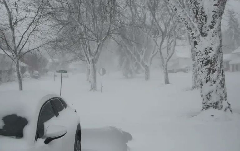 Tormenta invernal en EU deja más de 30 víctimas mortales. Foto: Twitter