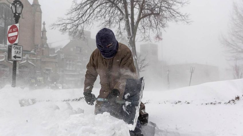 (FOTOS) Luto en Navidad: Tormenta invernal 'Elliot' en EU deja más de 30 muertos