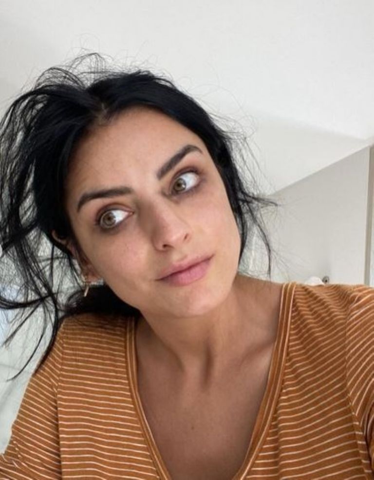 Aislinn Derbez