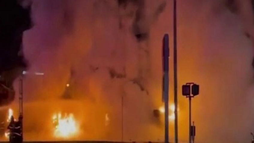 VIDEO: Pipa de gasolina explota frente a un edificio en Nueva York; conductor resulta herido