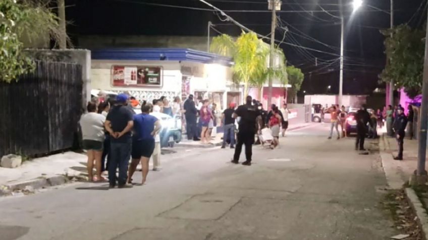Pólvora en Cadereyta: Asesinan a tiros a joven que salía de una tienda de abarrotes
