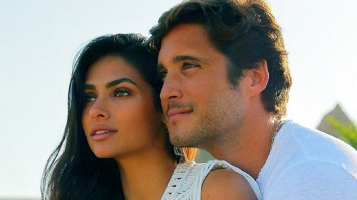 Renata Notni: La guapa novia de Diego Boneta conquista Instagram con coqueto bañador