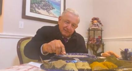 Con tamales de chipilín, AMLO celebra el Día de la Candelaria