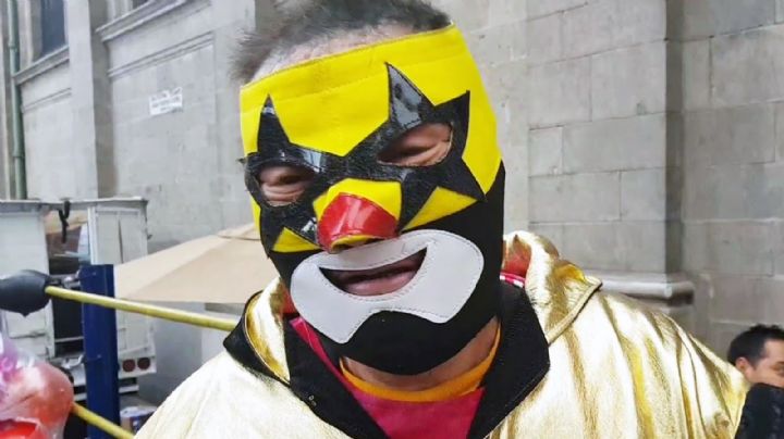 Hospitalizan de emergencia al luchador Súper Muñeco; sufrió accidente en pleno show