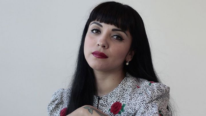 Mon Laferte muestra sin pena cómo luce a 1 semana de dar a luz y publica primera FOTO de su bebé