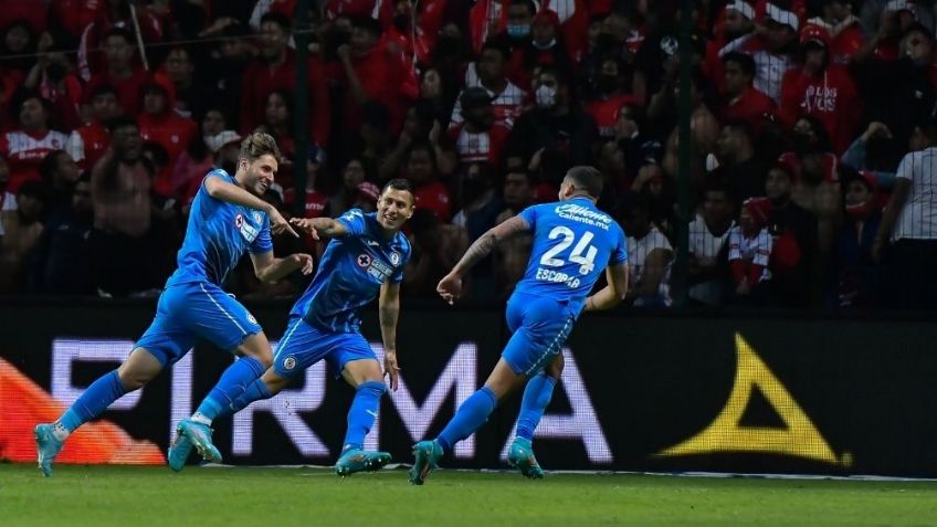 Liga MX: La Máquina cementera del Cruz Azul enciende su ofensiva y golea al Toluca