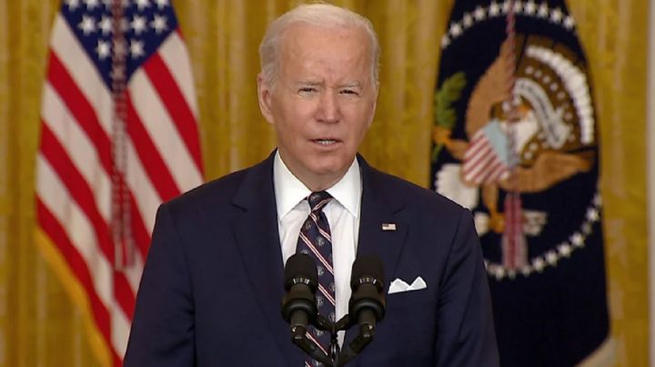 Joe Biden anuncia sanciones contra Rusia y asegura que Moscú inició invasión a Ucrania