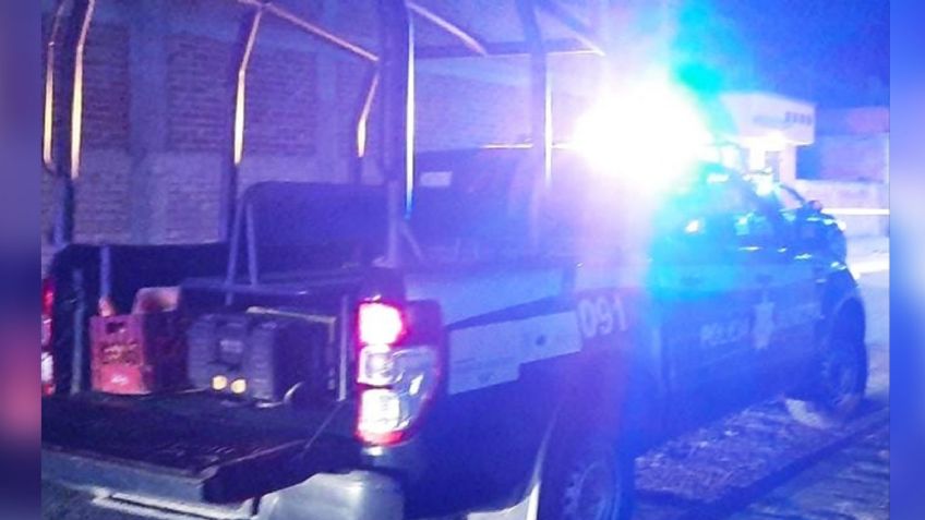 Despiadado feminicidio: Sicarios a bordo de una camioneta asesinan a tiros a una mujer en Colima