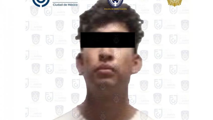 Cae presunto asaltante armado en Ciudad de México; robaba a automovilistas en semáforo