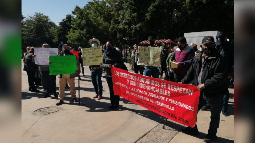 Hermosillo: Manifestantes marchan a Palacio Municipal; aseguran que el alcalde no los ha atendido