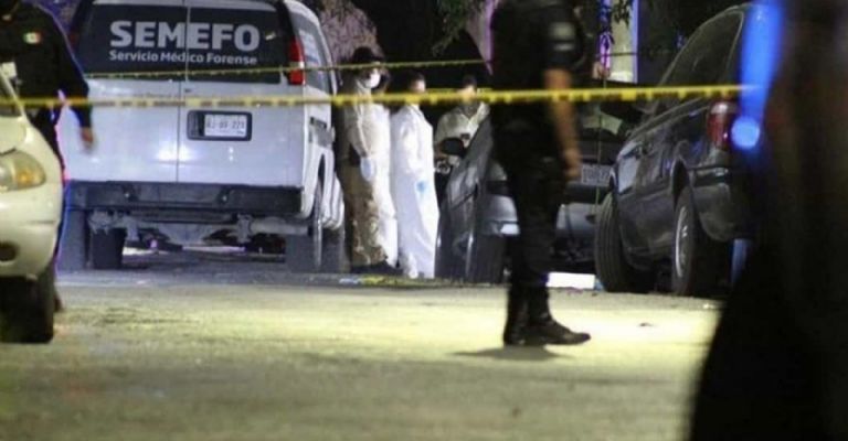 Autoridades en la escena del hallazgo