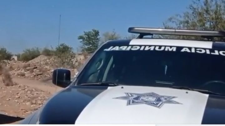 Policía se moviliza por vehículo abandonado en Ciudad Obregón; ocultaba cartuchos para arma