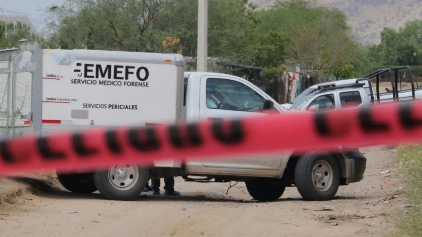 Descubren cuerpo putrefacto de mujer en Guaymas; fuerte olor alertó a vecinos