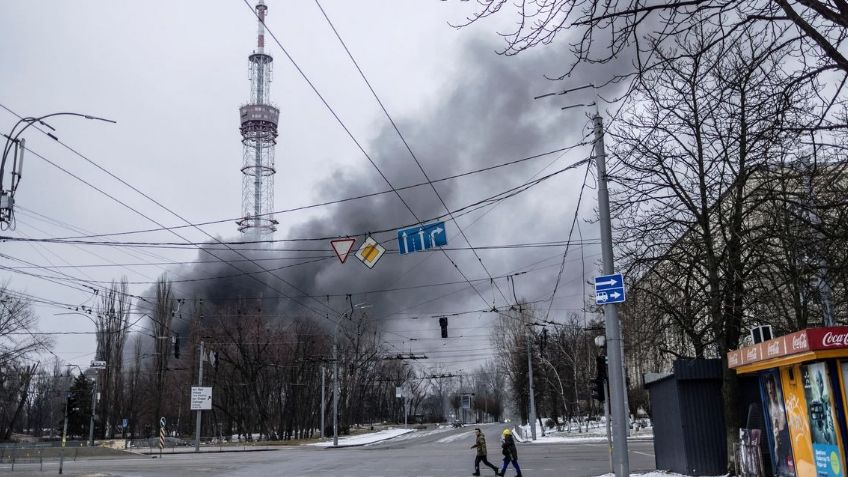 Ucrania: Rusia continúa bombardeo en Járkov y derriba torre de televisión en Kiev