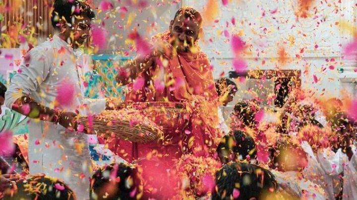 Google se adelanta al 'Holi' y celebra con este 'doodle' interactivo: así puedes activarlo