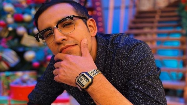 ¿Está detenido? Captan al 'Capi' Pérez mientras toma bebidas alcohólicas en una patrulla