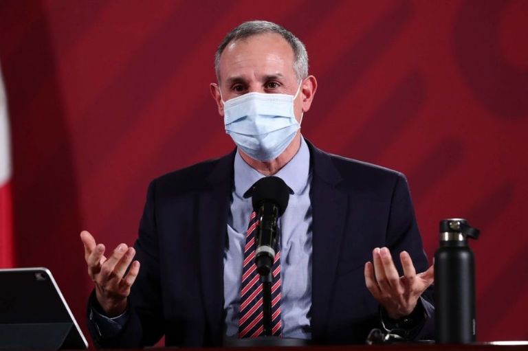 En la imagen, el subsecretario de Salud, el doctor Hugo López-Gatell