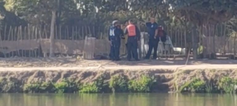 La mañana de este miércoles se reportó la presencia de un cuerpo sin vida en el Canal Bajo de Cajeme