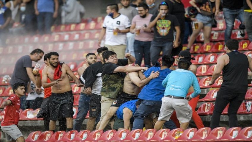 Lo dieron por muerto: Fan del Atlas que fue atacado en el Estadio Corregidora rompe el silencio