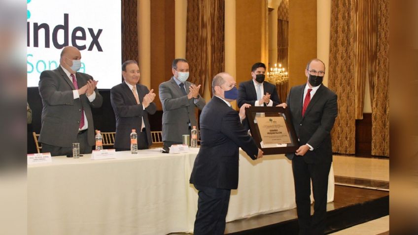 Alfonso Durazo le toma protesta al Consejo Directivo de Index Sonora 2022-2024