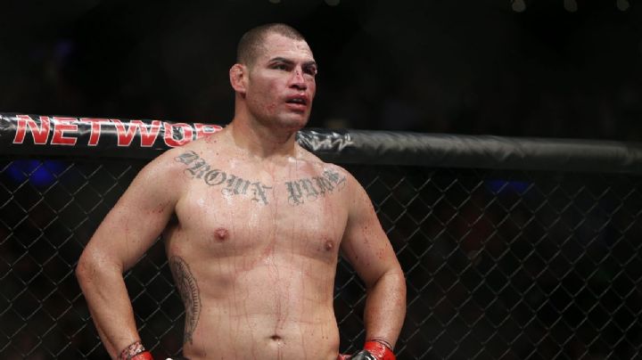 La leyenda de la UFC Caín Velásquez ha sido acusado de 10 cargos y podría pasar décadas en prisión