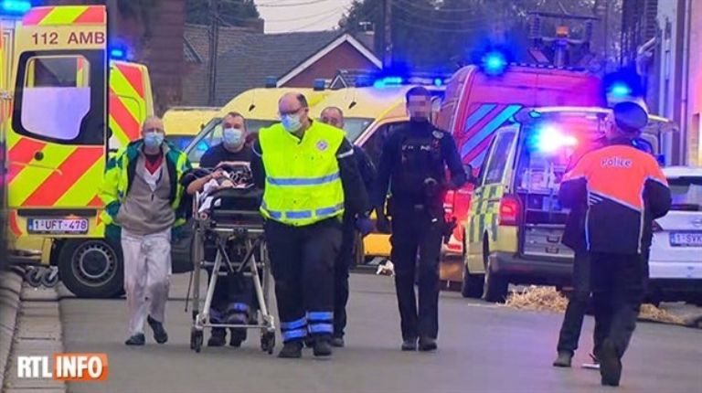 Autoridades se movilizaron luego de que un hombre embistiera a presentes de un carnaval en Bélgica