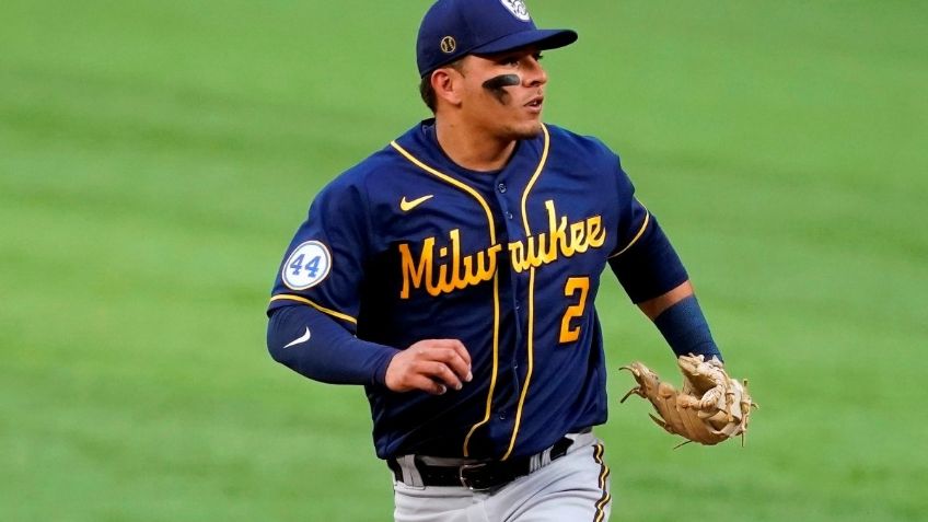 ¡Mala suerte! Luis Urías sufre una lesión y podría perderse el Opening Day de las Grandes Ligas