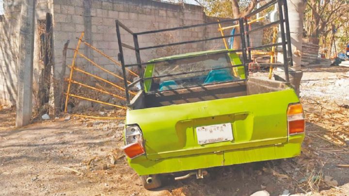 Sicarios emboscan a tripulantes de una camioneta y los privan de la vida al instante