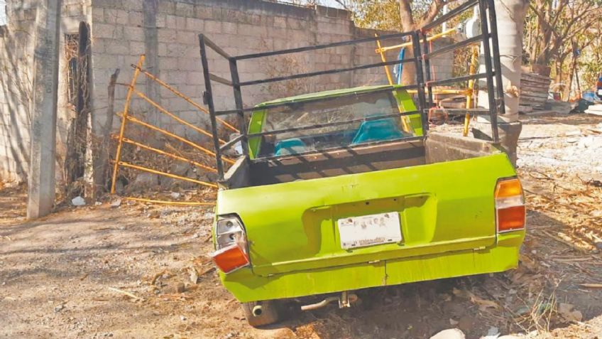 Sicarios emboscan a tripulantes de una camioneta y los privan de la vida al instante