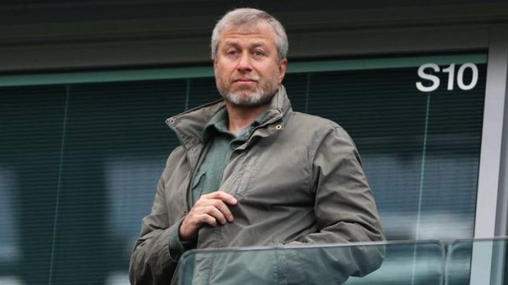 Aseguran que el magnate Roman Abramovich pudo haber sido envenenado tras visitar Kiev