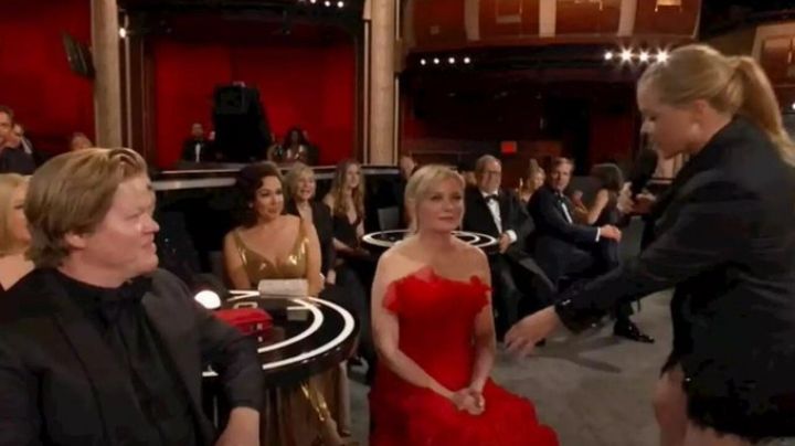 VIDEO: Internautas piden que Amy Schumer se disculpe con Kirsten Dunst  tras humillarla en Los Oscar