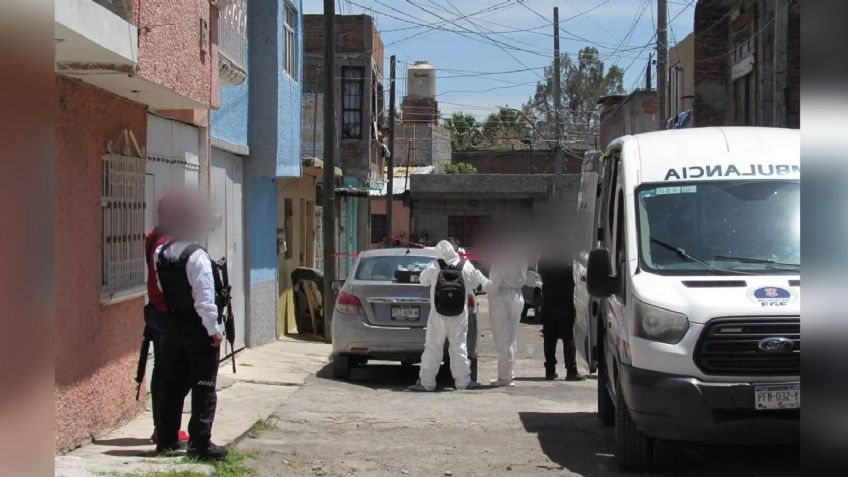 Hombre es asesinado a balazos dentro de su domicilio; una mujer resultó herida