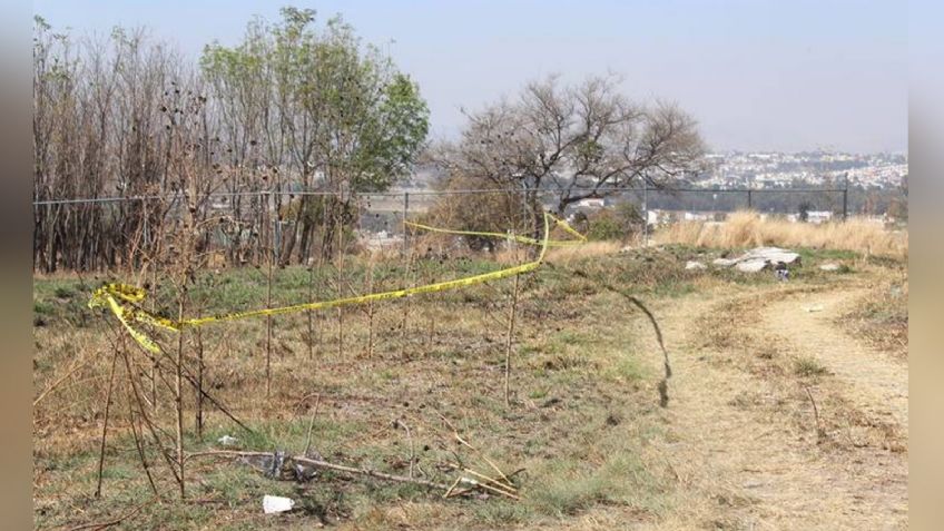 En medio de un terreno rústico, localizan dos cadáveres en Puebla; tenían 'narcomensaje'