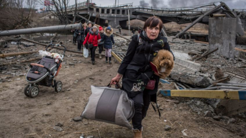 Rusia promete corredores humanitarios para evacuar civiles; autoridades piden que se respeten