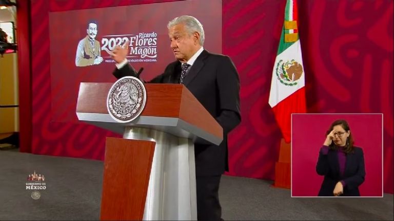 En la imagen, el presidente Andrés Manuel López Obrador en la conferencia de prensa matutina de este martes