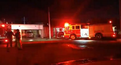 Pánico en Sonora: A primeras horas, vehículo arde en llamas y Bomberos de Cajeme se movilizan