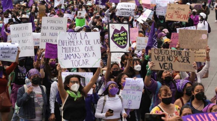 8M: Asisten cerca 75 mil a marcha por el Día de la Mujer en CDMX; reportan más de 20 heridas