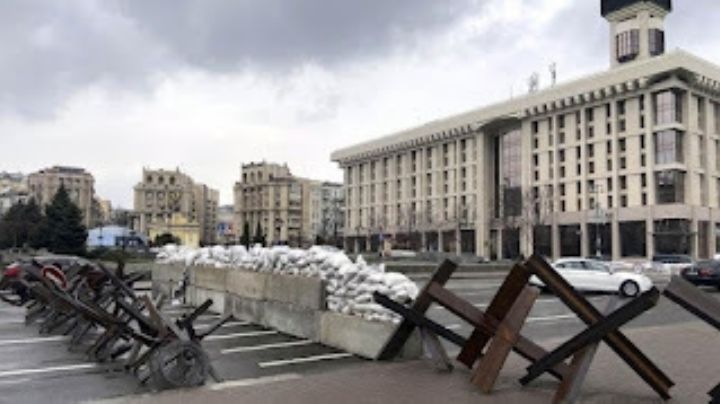 Tropas rusas abandonan Kiev; Ucrania confirma salida pero civiles no lo ven como un cese al fuego