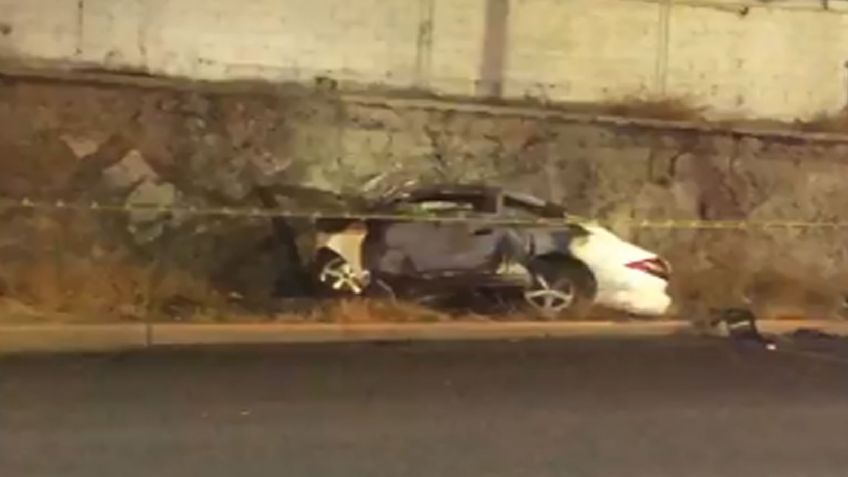 Hermosillo: Tras impactarse contra un muro en su vehículo, hombre muere calcinado