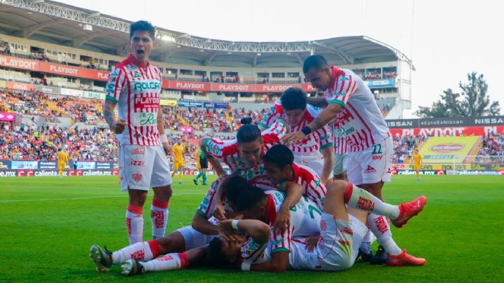 Necaxa 'electrocuta' a los Tigres que ceden la cima del Clausura 2022; Rayos con un pie en Repesca