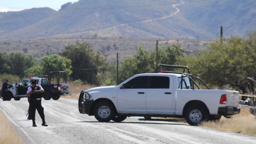 Encuentran a hombre enterrado en un predio de Zacatecas; una pierna sobresalía de la tierra
